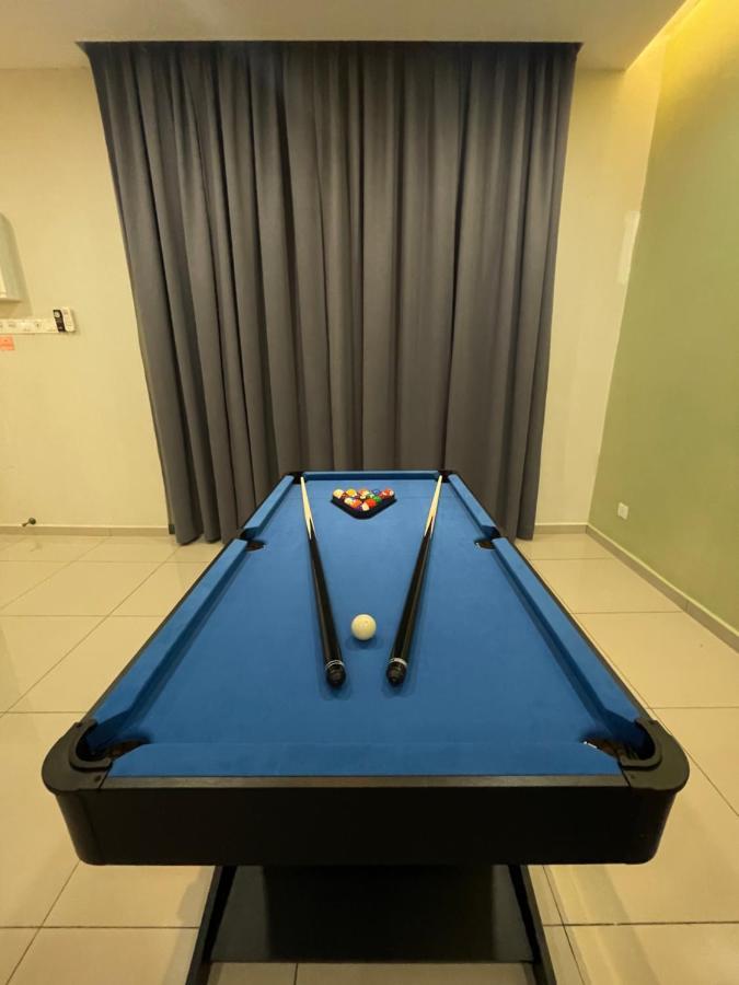 R3Trohouse 3Br 8Pax Ps4,Pool Table,Netflix Villa Kuantan Eksteriør billede
